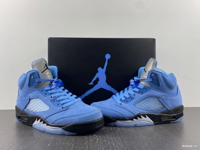 Jordan  DV1310-401 5  RETRO “UNC” Air 1009